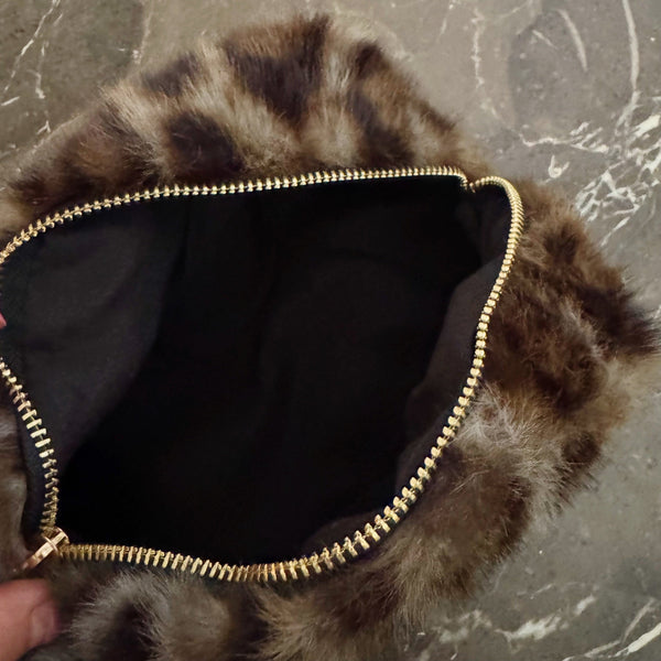 Furly Leopard Cosmetic Case – Stylish and Soft Structured Makeup Pouch